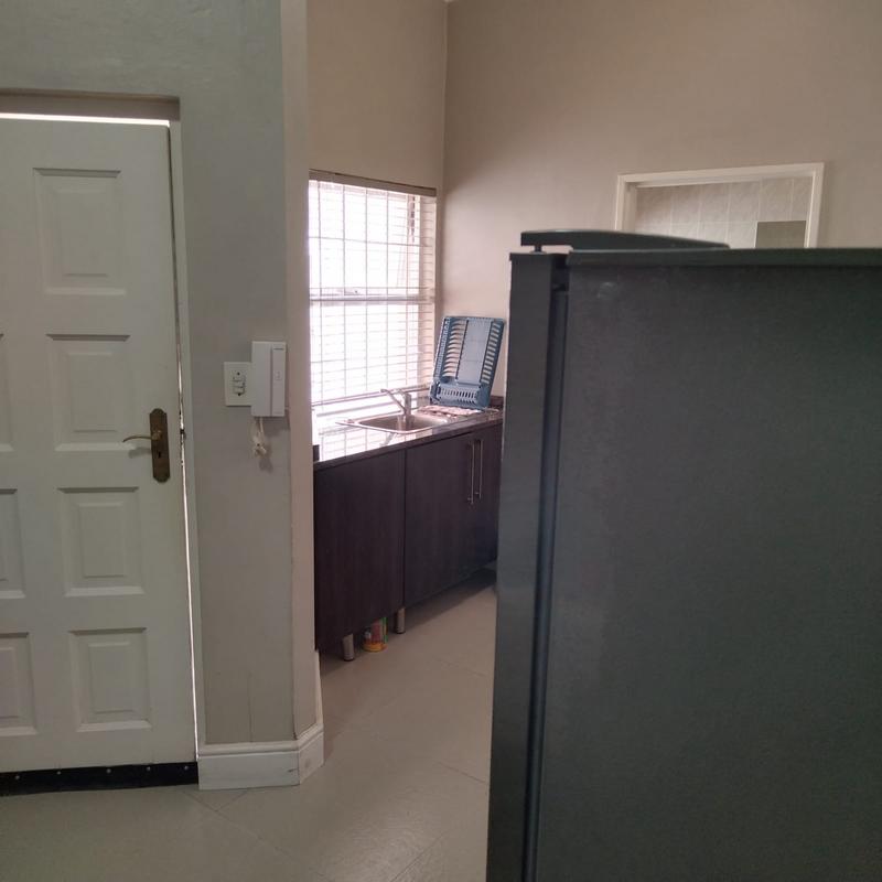 1 Bedroom Property for Sale in Rondebosch Western Cape